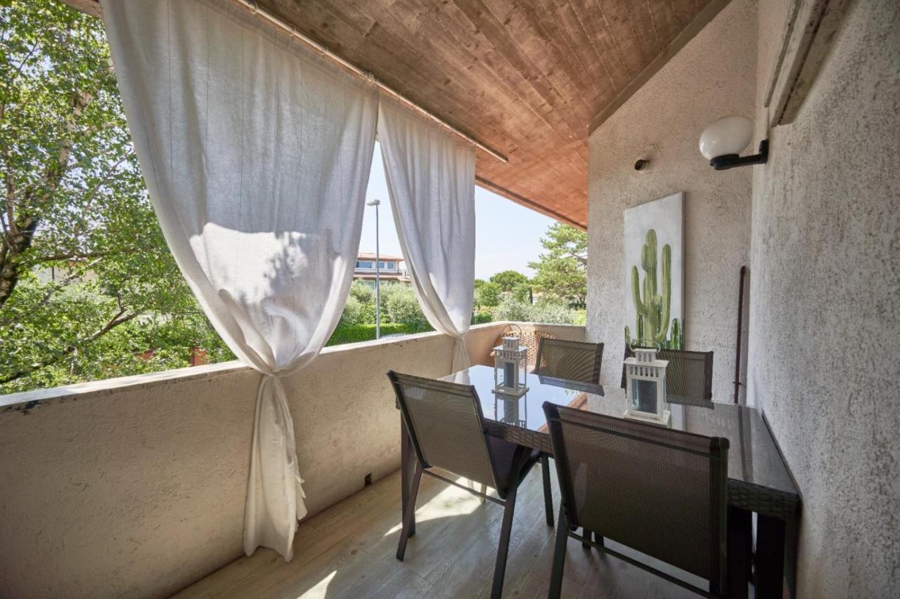 Your Familyapartment In シルミオーネ エクステリア 写真