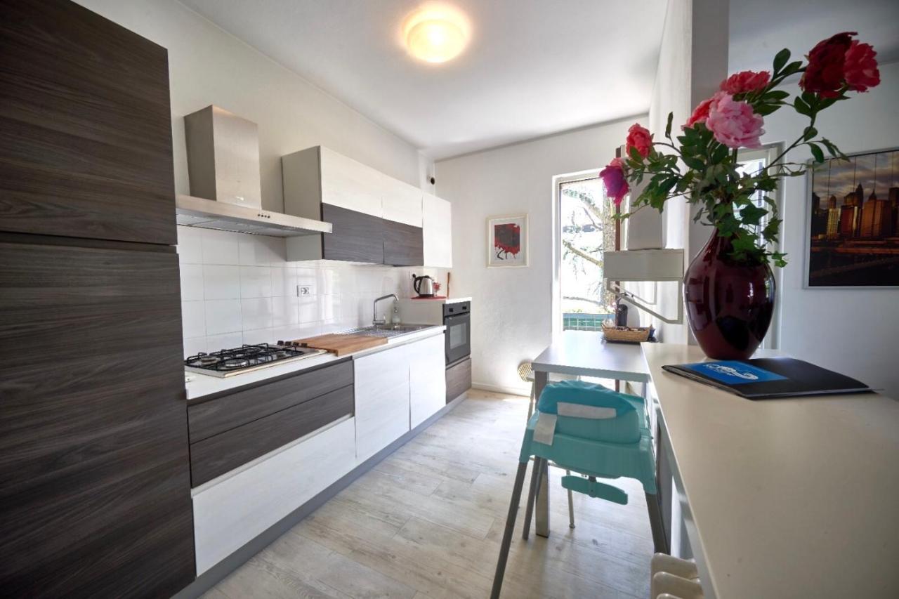 Your Familyapartment In シルミオーネ エクステリア 写真