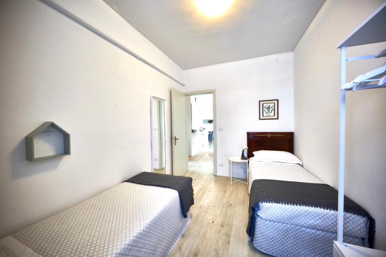 Your Familyapartment In シルミオーネ エクステリア 写真